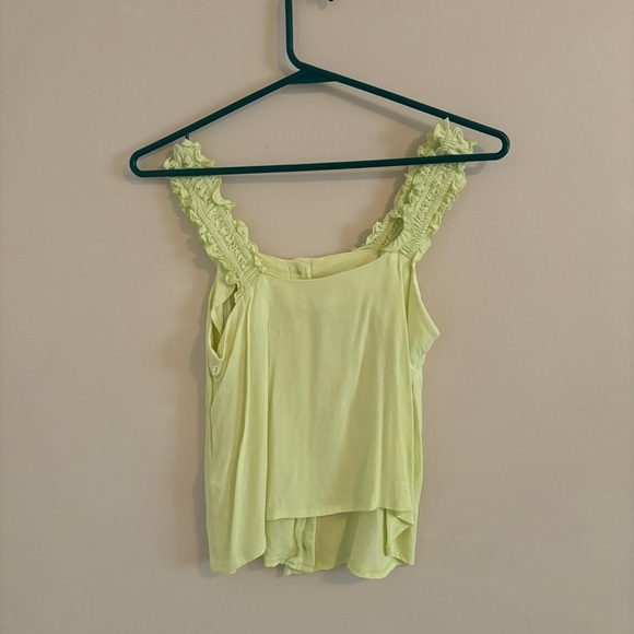 Lime Green Ruffled Sleeveless Top - Picture 3 of 3